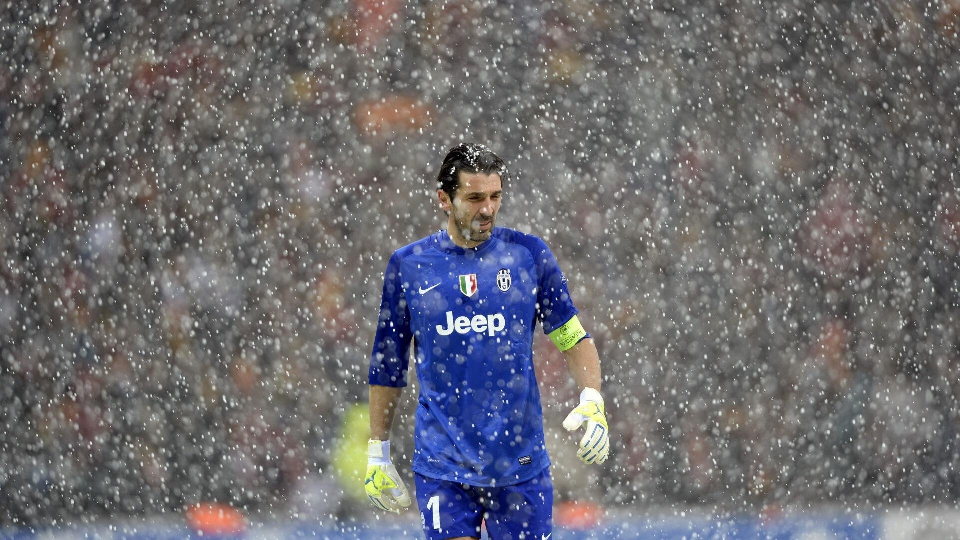 英超豪门再度调整战术体系，迎接新挑战，英超6大豪门