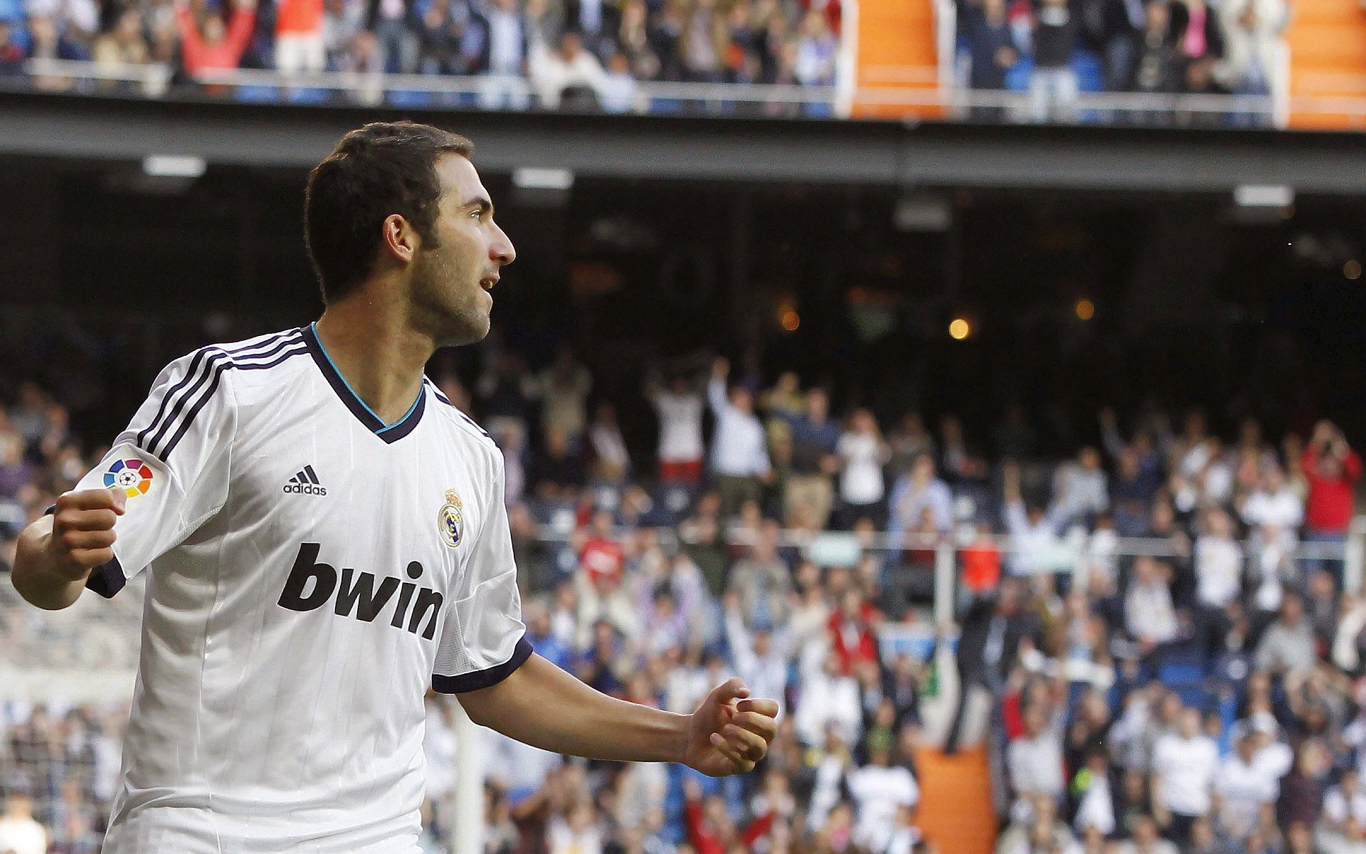 凯撒酋长备战南非联赛杯,力争夺冠,凯撒是什么战队